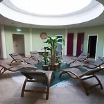 ホテル Family Schloss Rosenegg 4*