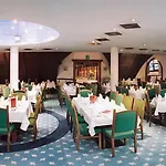 ホテル Family Schloss Rosenegg