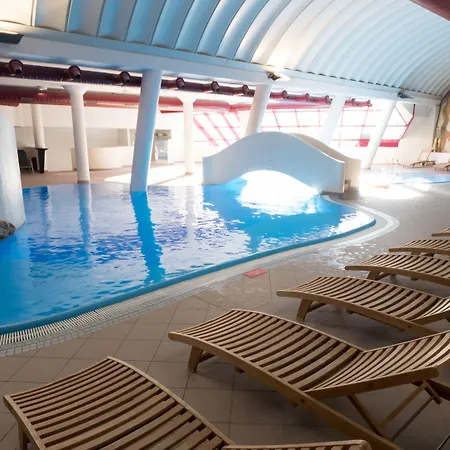 호텔 Family Schloss Rosenegg 피버브룬