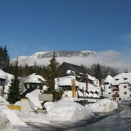 Hotel Family Schloss Rosenegg 4*