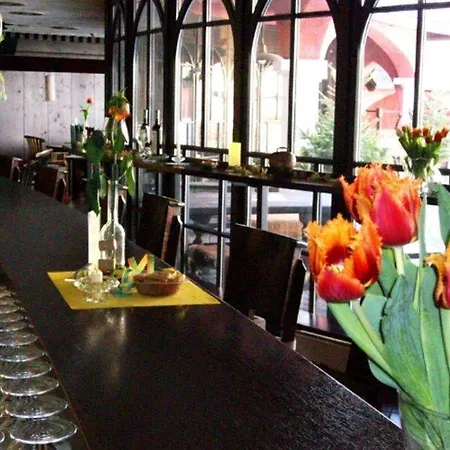 Hotel Family Schloss Rosenegg 4*