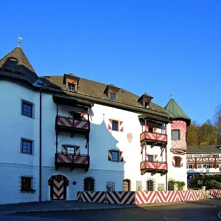 Hotel Family Schloss Rosenegg 4*