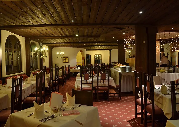 Family Schloss Rosenegg