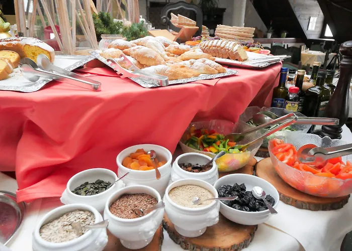 Family Schloss Rosenegg 4*