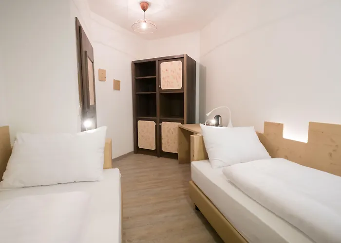 Hotel Family Schloss Rosenegg 4*