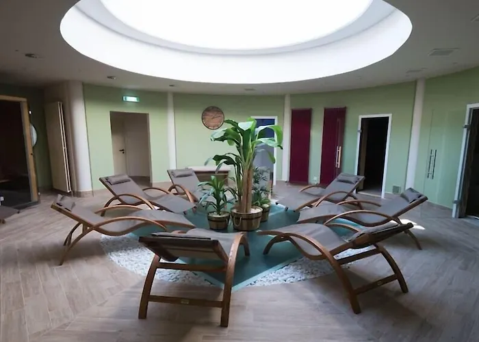 Hotel Family Schloss Rosenegg 4*