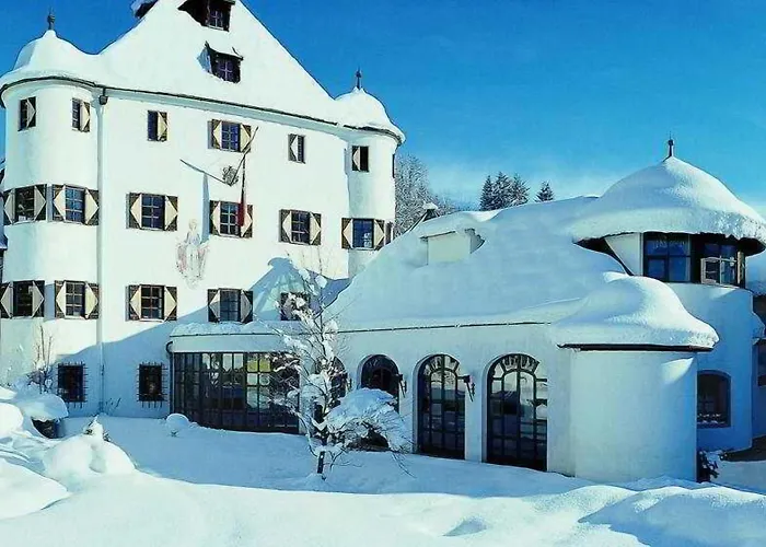 Hotel Family Schloss Rosenegg 4*