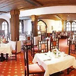Family Schloss Rosenegg 4*