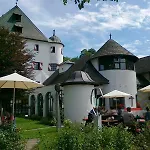 Family Schloss Rosenegg