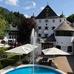 Family Schloss Rosenegg 4* Fieberbrunn