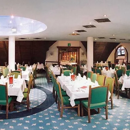 Hotel Family Schloss Rosenegg