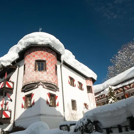 Hotel Family Schloss Rosenegg