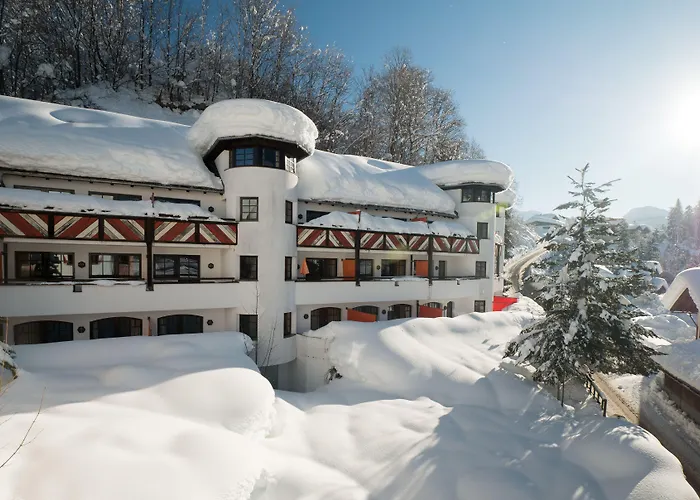 Hotel Family Schloss Rosenegg 4*